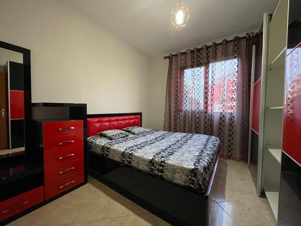 B&B - Private Rooms 2 Tiran Dış mekan fotoğraf